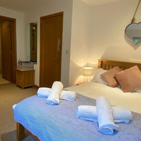 Ohana House - Unbeatable Location - Uk'S Best Beaches Ньюки Экстерьер фото